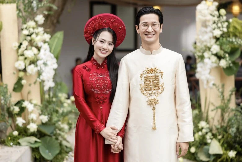 Việt Hoa và Trọng Trí bí mật tổ chức đám cưới từ 5 ngày trước Việt Hoa và Trọng Trí bí mật tổ chức đám cưới từ 5 ngày trước