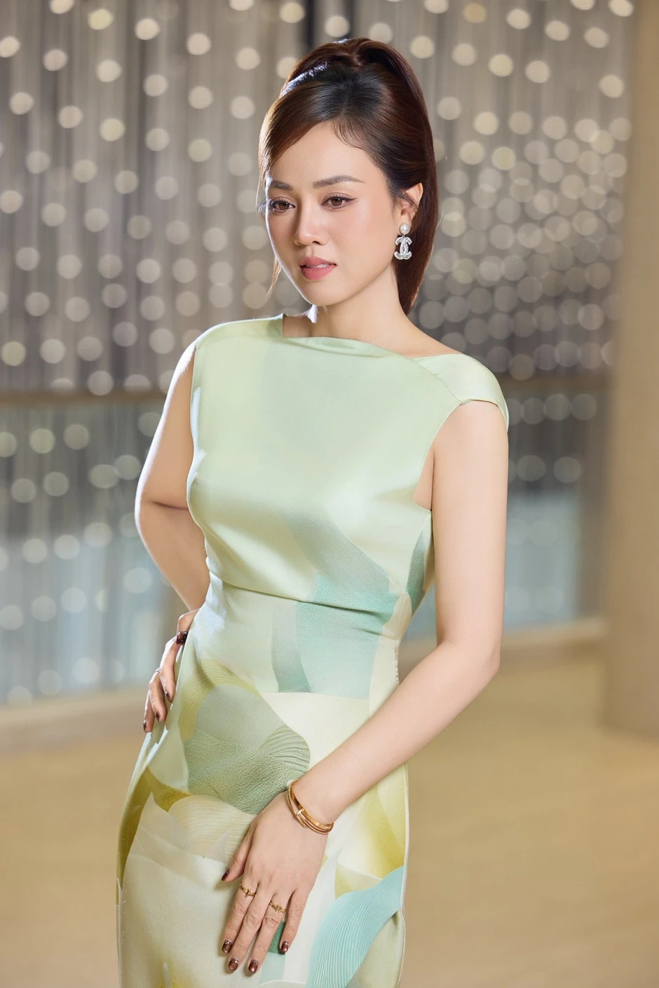 Vợ NS Công Lý uất ức nhắc thẳng 1 người lợi dụng hình ảnh chồng Vợ NS Công Lý uất ức nhắc thẳng 1 người lợi dụng hình ảnh chồng