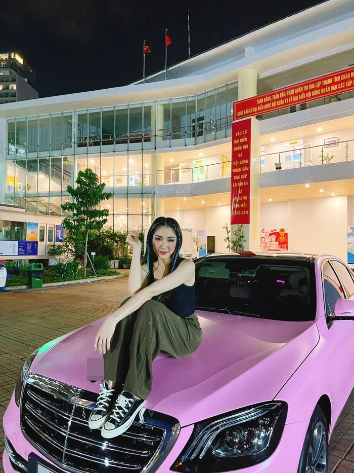 Vừa trả xong nợ cho Văn Toàn thì Hoà Minzy rao bán nhà gấp, nguyên nhân là gì? Vừa trả xong nợ cho Văn Toàn thì Hoà Minzy rao bán nhà gấp, nguyên nhân là gì?