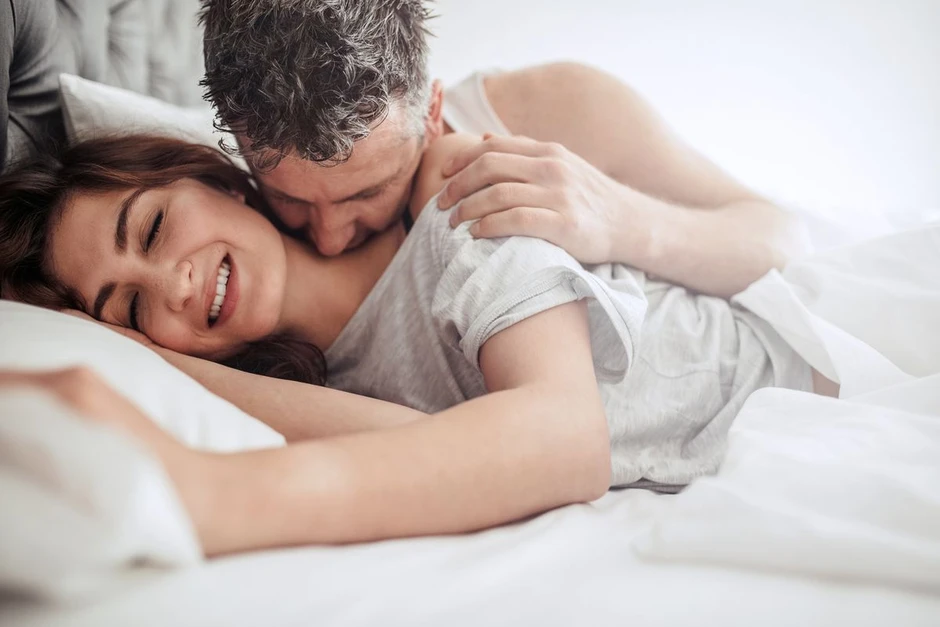 “Chuyện ấy” ở tuổi ngoài 40: Nhất định phải lưu ý 8 điều này “Chuyện ấy” ở tuổi ngoài 40: Nhất định phải lưu ý 8 điều này