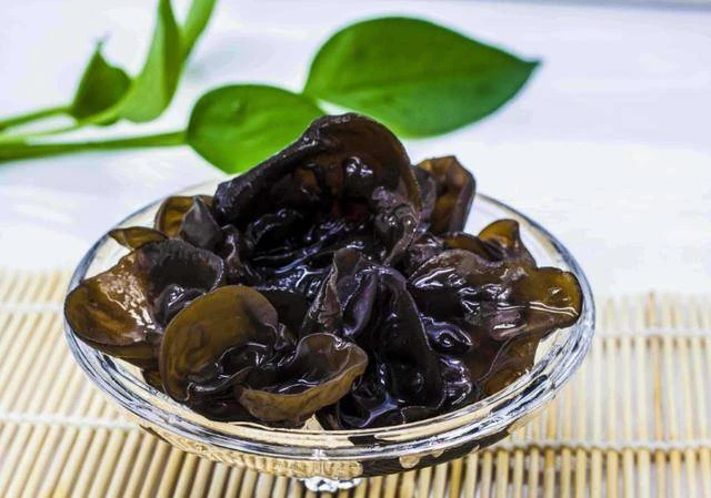 "Thủ phạm" gây ung thư gan đã được xác định! Bác sĩ cảnh báo: Độc tính gấp 68 lần so với thạch tín, nhiều gia đình vẫn đang tiêu thụ "Thủ phạm" gây ung thư gan đã được xác định! Bác sĩ cảnh báo: Độc tính gấp 68 lần so với thạch tín, nhiều gia đình vẫn đang tiêu thụ