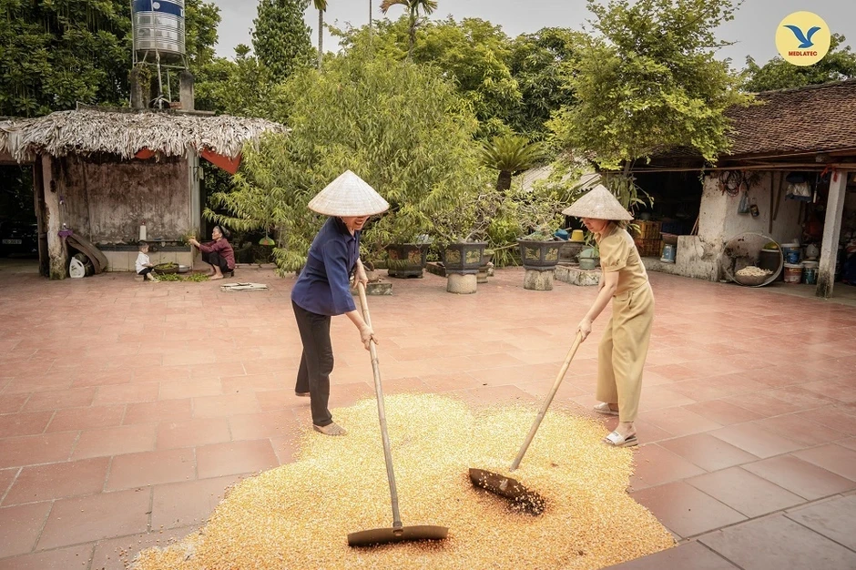 “Trốn nắng” những ngày thời tiết khắc nghiệt - Đừng bỏ quên sức khỏe vì ngại ra đường “Trốn nắng” những ngày thời tiết khắc nghiệt - Đừng bỏ quên sức khỏe vì ngại ra đường