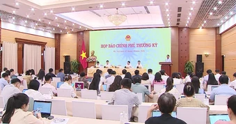 [Video] Bộ Y tế sẽ mua sắm tập trung thuốc cấp quốc gia nhằm kiểm soát chi phí