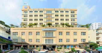 1 bệnh viện công đưa ra thông báo khám đến 19 giờ mỗi ngày: Đi làm cả ngày không kịp khám, người dân có thể tranh thủ sau giờ tan ca