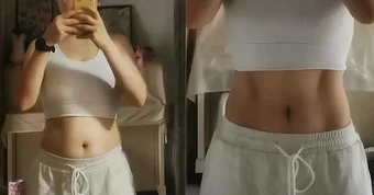 1 nữ bác sĩ 47 tuổi đã đạt được chỉ số mỡ máu bình thường và cơ bụng săn chắc mà không cần chạy bộ hay ăn kiêng: Chỉ làm đúng 1 việc!