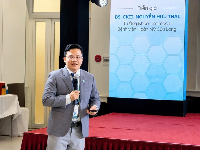100 bác sĩ, chuyên gia y tế tham dự hội nghị khoa học tại Cần Thơ 100 bác sĩ, chuyên gia y tế tham dự hội nghị khoa học tại Cần Thơ