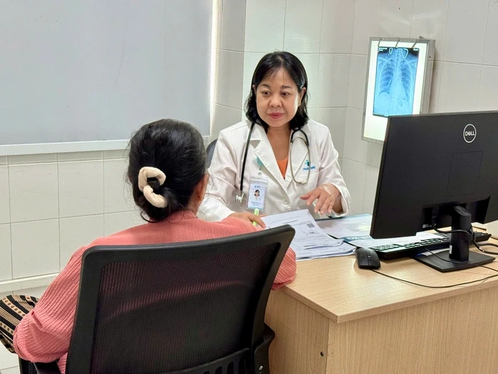 100 bác sĩ, chuyên gia y tế tham dự hội nghị khoa học tại Cần Thơ 100 bác sĩ, chuyên gia y tế tham dự hội nghị khoa học tại Cần Thơ
