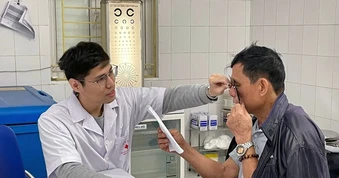 180 thầy thuốc trẻ Thủ đô khám bệnh, tư vấn chăm sóc sức khỏe người dân