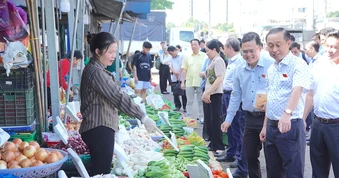 3 chợ đầu mối phải là “vành đai an toàn thực phẩm” của thành phố