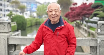 3 lần thoát cửa tử, “người sắt” 72 tuổi đi bộ 20.000 bước mỗi ngày