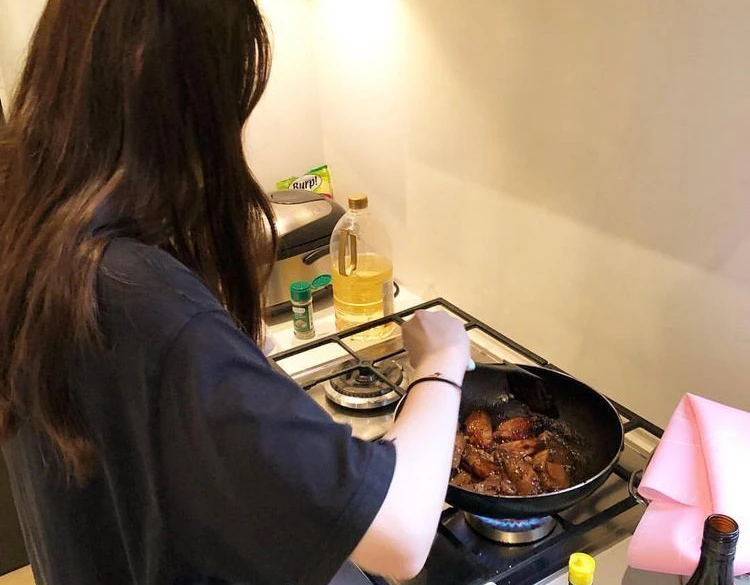 3 loại gia vị nhất định phải cất trong tủ lạnh, nếu không thứ ăn vào toàn… vi khuẩn 3 loại gia vị nhất định phải cất trong tủ lạnh, nếu không thứ ăn vào toàn… vi khuẩn