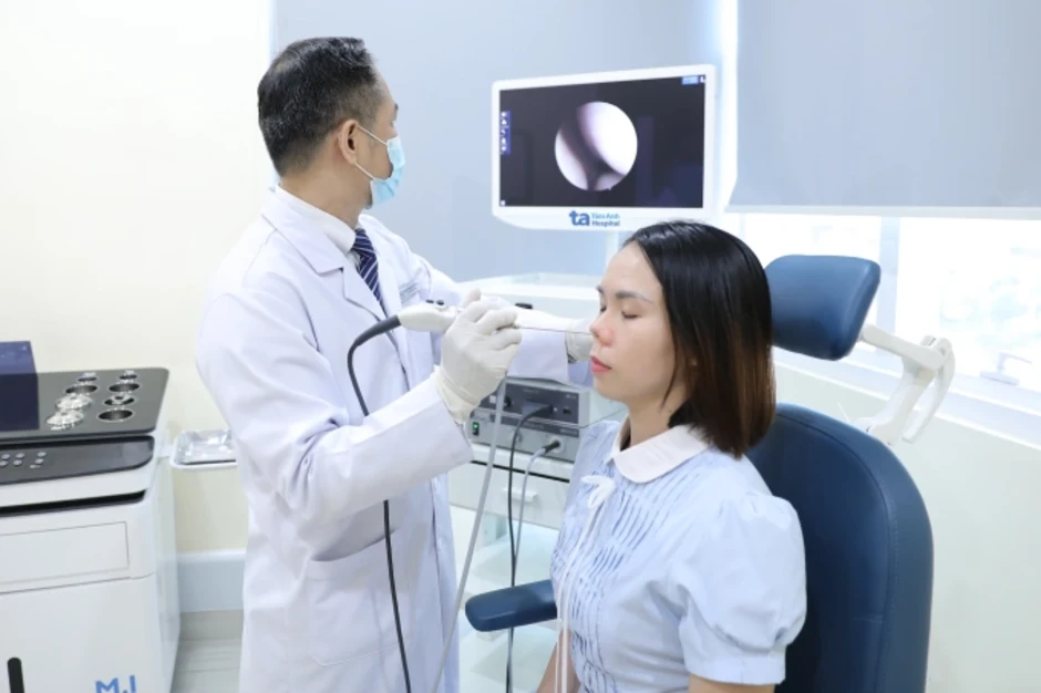 4 thói quen khiến dân văn phòng dễ tái phát mũi xoang - Báo TinVina