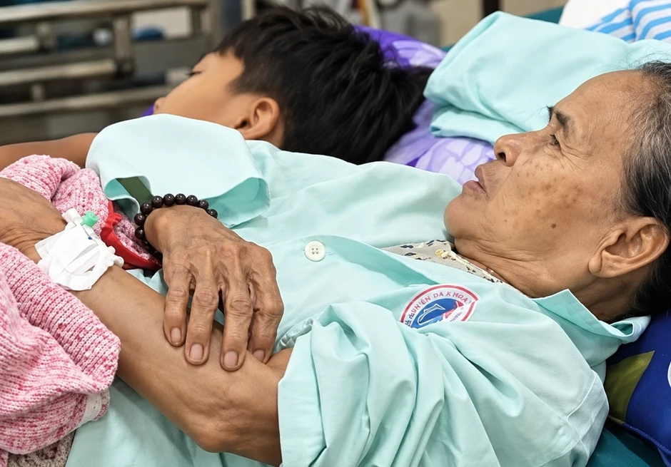 42 người nghi ngộ độc sau khi ăn bánh mì ở Quảng Trị 42 người nghi ngộ độc sau khi ăn bánh mì ở Quảng Trị