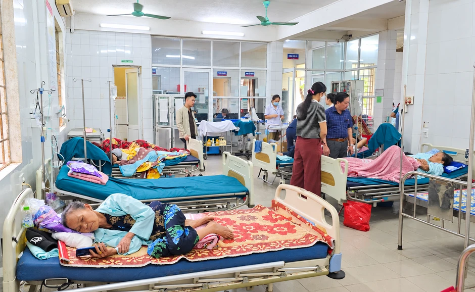 42 người nghi ngộ độc sau khi ăn bánh mì ở Quảng Trị 42 người nghi ngộ độc sau khi ăn bánh mì ở Quảng Trị