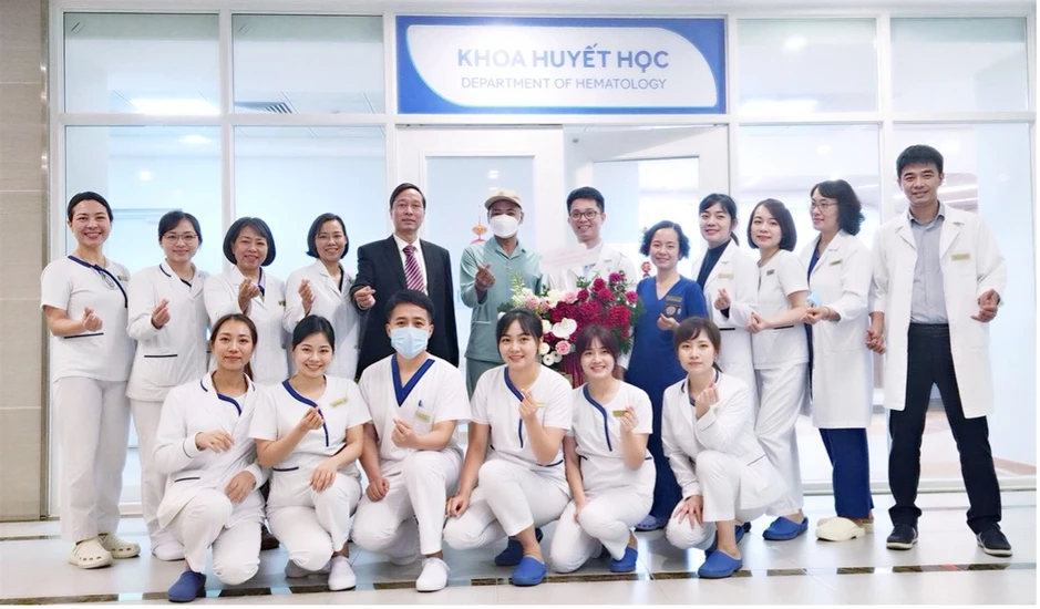 44 lần hóa trị thất bại, bệnh nhân ung thư máu “lật ngược số phận” nhờ kỹ thuật đặc biệt tại Vinmec 44 lần hóa trị thất bại, bệnh nhân ung thư máu “lật ngược số phận” nhờ kỹ thuật đặc biệt tại Vinmec