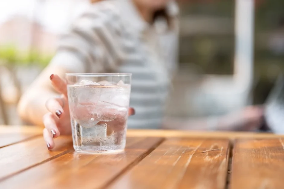 47 tuổi vẫn giữ vóc dáng săn chắc, Chương Tử Di từng gây sốt với cách ăn mì “chỉ 4 miếng” 47 tuổi vẫn giữ vóc dáng săn chắc, Chương Tử Di từng gây sốt với cách ăn mì “chỉ 4 miếng”