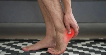 5 biểu hiện dễ bị bỏ qua của người có axit uric cao