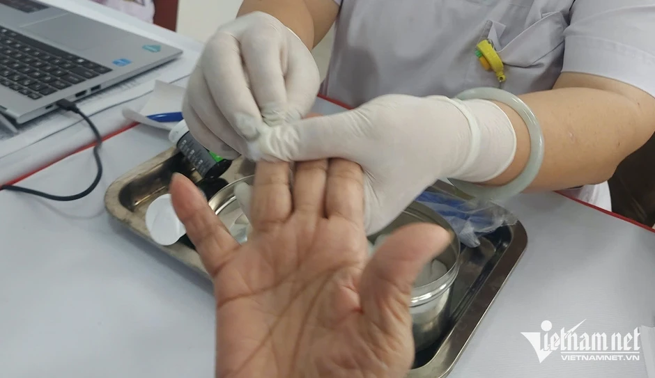 5 dấu hiệu cảnh báo mắc đái tháo đường thường bị bỏ qua 5 dấu hiệu cảnh báo mắc đái tháo đường thường bị bỏ qua