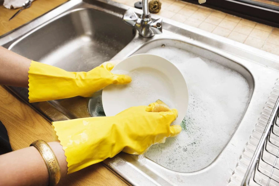 5 sai lầm khi dùng nước rửa bát mà nhiều gia đình không để ý 5 sai lầm khi dùng nước rửa bát mà nhiều gia đình không để ý