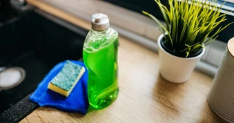 5 sai lầm khi dùng nước rửa bát mà nhiều gia đình không để ý