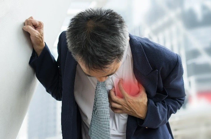 5 thói quen tưởng vô hại dễ thành "đòn bẩy" kích hoạt cơn đột quỵ
