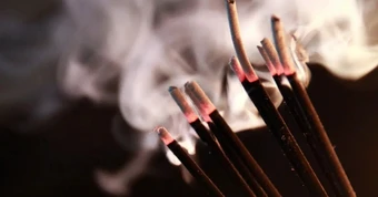 5 thứ trong nhà hít nhiều "phá phổi" còn nhanh hơn khói thuốc