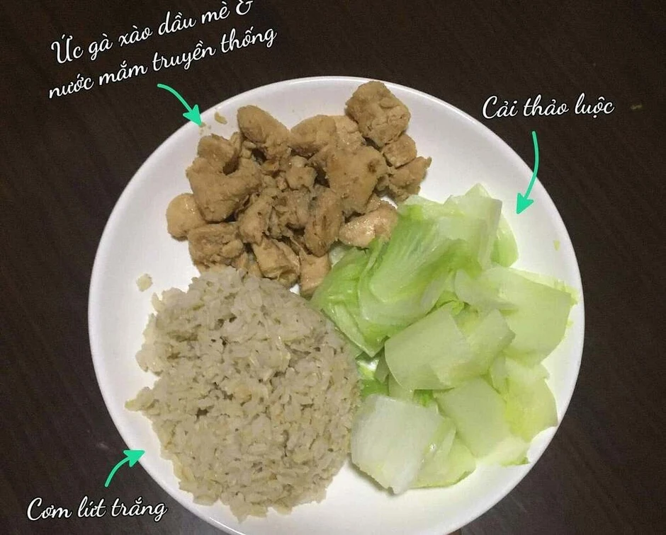 6 thực đơn ức gà giúp giảm mỡ, eo thon