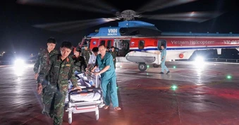 60 y bác sĩ của 4 bệnh viện ở TPHCM làm nhiệm vụ đặc biệt tại Trường Sa
