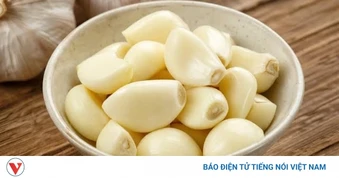 7 lợi ích sức khỏe bất ngờ khi ăn 3 tép tỏi mỗi ngày