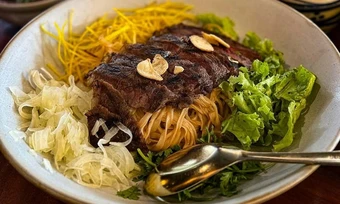 7 thực phẩm hỗ trợ xương gãy nhanh lành - Báo TinVina