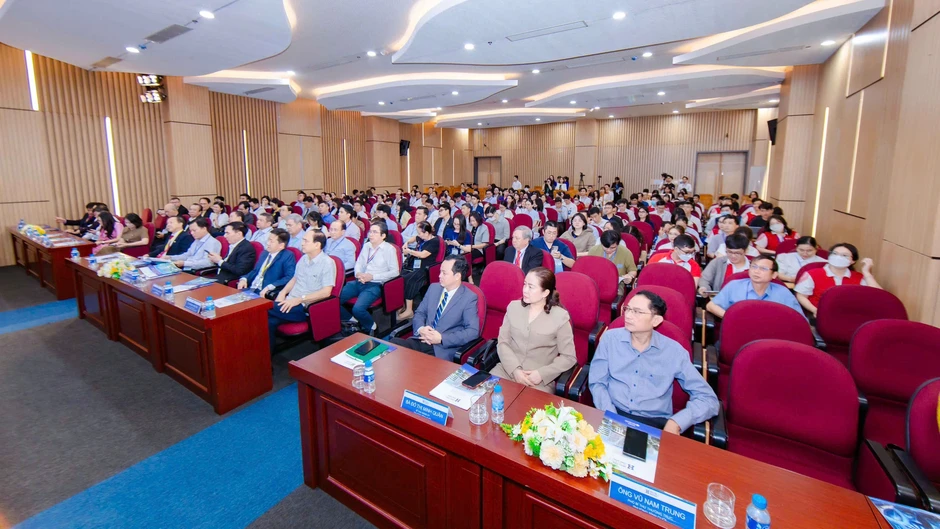 AI hỗ trợ nội soi giúp giảm hơn một nửa tỷ lệ bỏ sót u tuyến AI hỗ trợ nội soi giúp giảm hơn một nửa tỷ lệ bỏ sót u tuyến