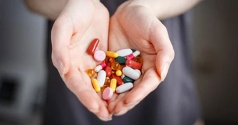 Ai nên bổ sung vitamin tổng hợp? - Báo TinVina