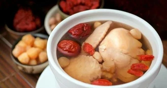 Ăn 1 lần, thận yếu 1 phần: 4 thực phẩm có thể gây suy thận nếu ăn thường xuyên