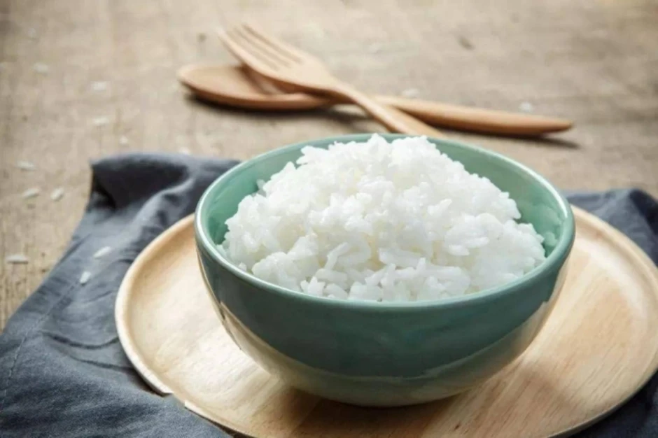 Ăn cơm nguội có lợi ích gì? Ăn cơm nguội có lợi ích gì?