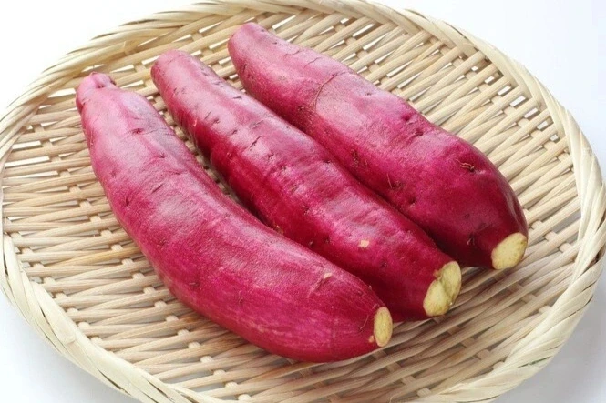 Ăn khoai lang mùa hè như thuốc bổ, nhưng 3 nhóm sau nên hạn chế Ăn khoai lang mùa hè như thuốc bổ, nhưng 3 nhóm sau nên hạn chế