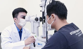 Ăn nhiều đồ ngọt hại mắt như thế nào? - Báo TinVina