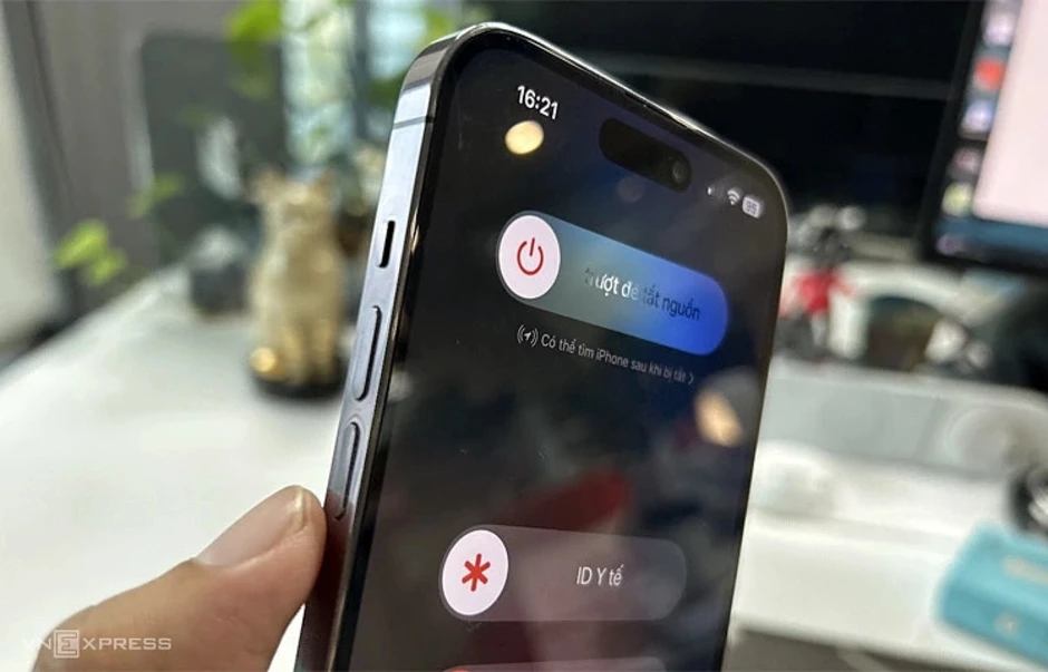 Áp lực 'sếp nhắn là phải trả lời' Áp lực 'sếp nhắn là phải trả lời'