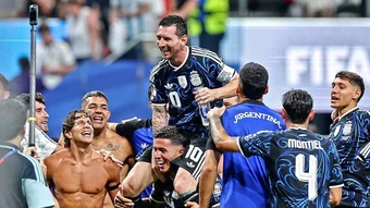 Argentina mang nửa tấn thịt bò đến World Cup tiếp sức cầu thủ - Báo TinVina