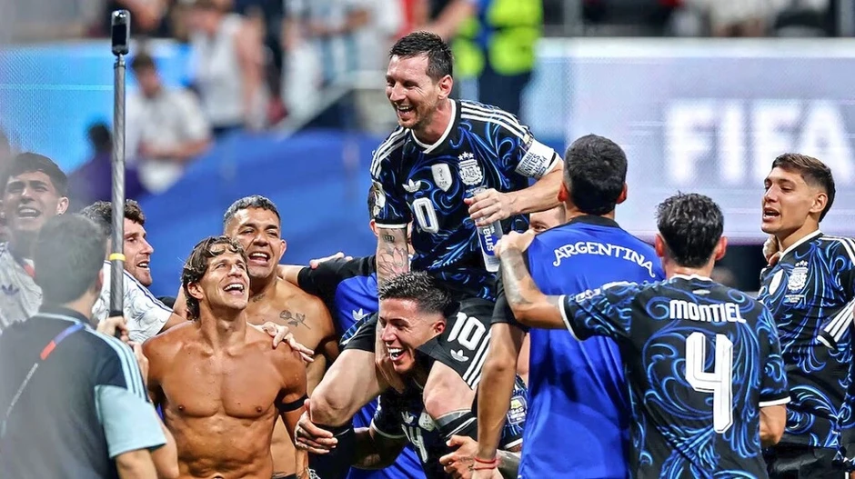 Argentina mang nửa tấn thịt bò đến World Cup tiếp sức cầu thủ - Báo TinVina Argentina mang nửa tấn thịt bò đến World Cup tiếp sức cầu thủ - Báo TinVina