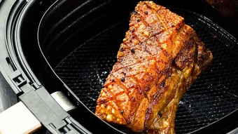 Bác sĩ cảnh báo nguy cơ ung thư khi dùng nồi chiên không dầu sai cách