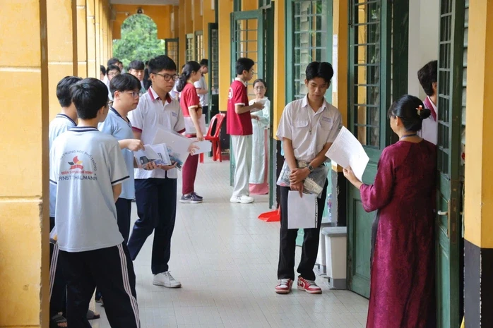 Bác sĩ cảnh báo: Sĩ tử dễ khủng hoảng, đổ bệnh sau kỳ thi Bác sĩ cảnh báo: Sĩ tử dễ khủng hoảng, đổ bệnh sau kỳ thi