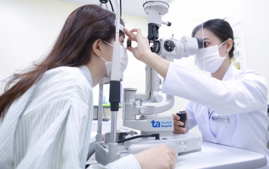 Bác sĩ chỉ cách phân biệt u mi, lẹo và chắp mắt - Báo TinVina Bác sĩ chỉ cách phân biệt u mi, lẹo và chắp mắt - Báo TinVina