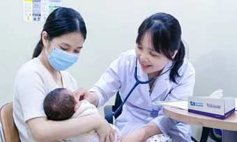 Bác sĩ chỉ cách tăng cường đề kháng cho trẻ mùa nóng - Báo TinVina
