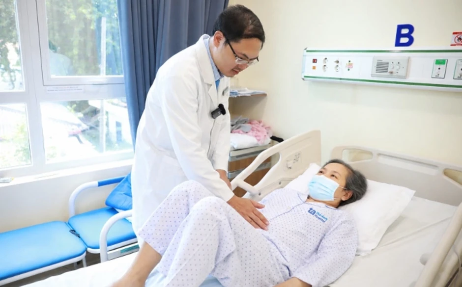 Bác sĩ chỉ ra 4 dấu hiệu viêm ruột thừa thường gặp - Báo TinVina Bác sĩ chỉ ra 4 dấu hiệu viêm ruột thừa thường gặp - Báo TinVina