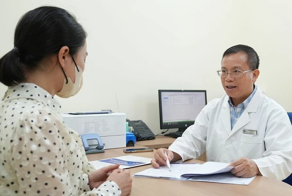 Bác sĩ chỉ ra dấu hiệu ung thư máu dễ bị bỏ qua - Báo TinVina Bác sĩ chỉ ra dấu hiệu ung thư máu dễ bị bỏ qua - Báo TinVina