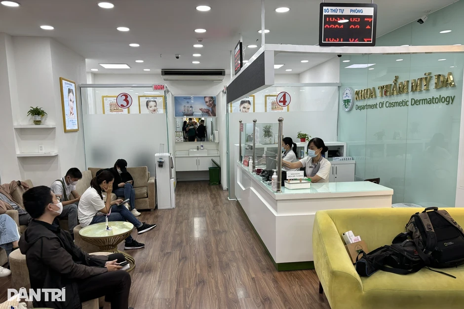 Bác sĩ gặp thách thức vì bệnh nhân bị "rối loạn mặc cảm ngoại hình" Bác sĩ gặp thách thức vì bệnh nhân bị "rối loạn mặc cảm ngoại hình"