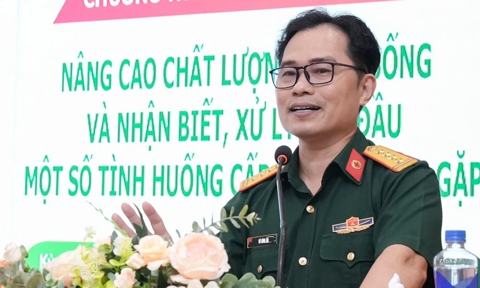 Bác sĩ hướng dẫn 8 bước cần làm khi gặp người nguy kịch Bác sĩ hướng dẫn 8 bước cần làm khi gặp người nguy kịch