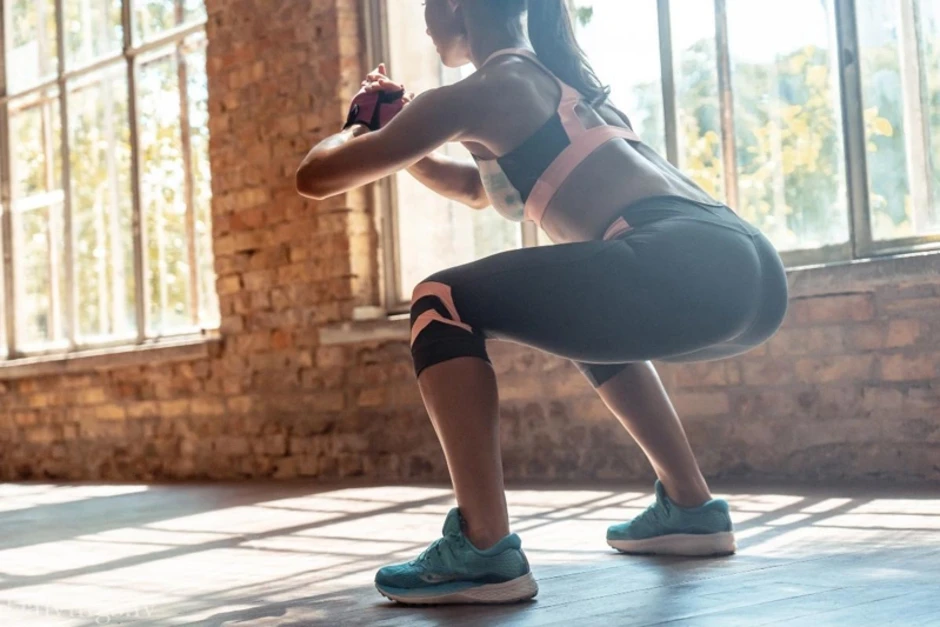 Bác sĩ Nhật chỉ cách ngồi xổm giúp hạ đường huyết sau bữa ăn
