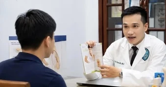 Bác sĩ sốc khi gặp nam thanh niên “dính” 6 loại vi khuẩn bệnh lây truyền qua đường tình dục