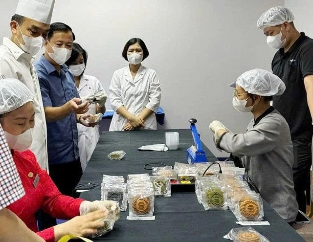 Bánh Trung thu ‘bẩn’ sẽ bị truy đến cùng, công khai cơ sở vi phạm